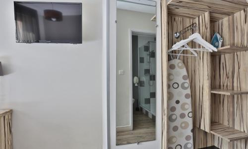 Brit Hotel Marbella - photo 2